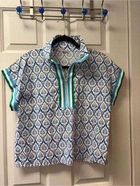 entro Blue and White Patterned Polo with Green Trim